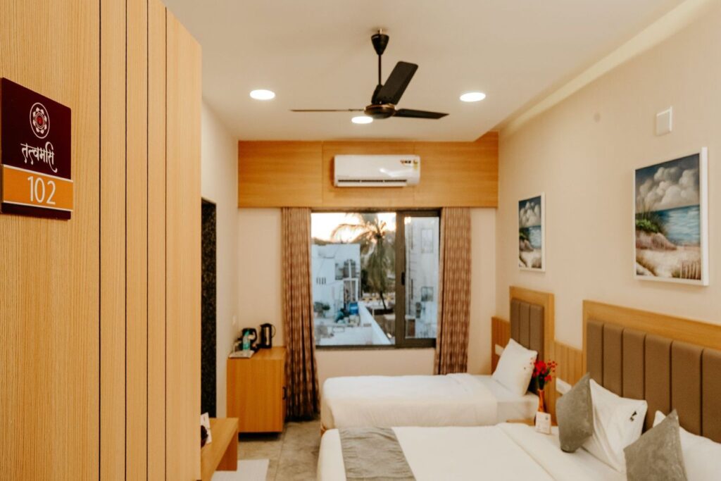 Room Image 8